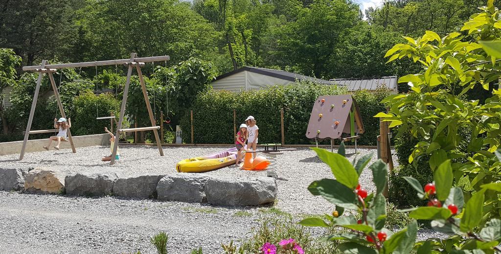Camping Le Coin Charmant Chauzon Εξωτερικό φωτογραφία